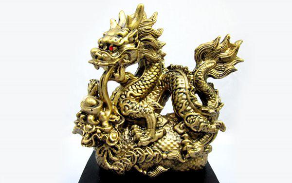 Những lưu ý phải nhớ khi trang trí tượng rồng cầu tài: 4 chân lộc tới ầm ầm, 5 chân bỏ sớm kẻo nhà tan hoang