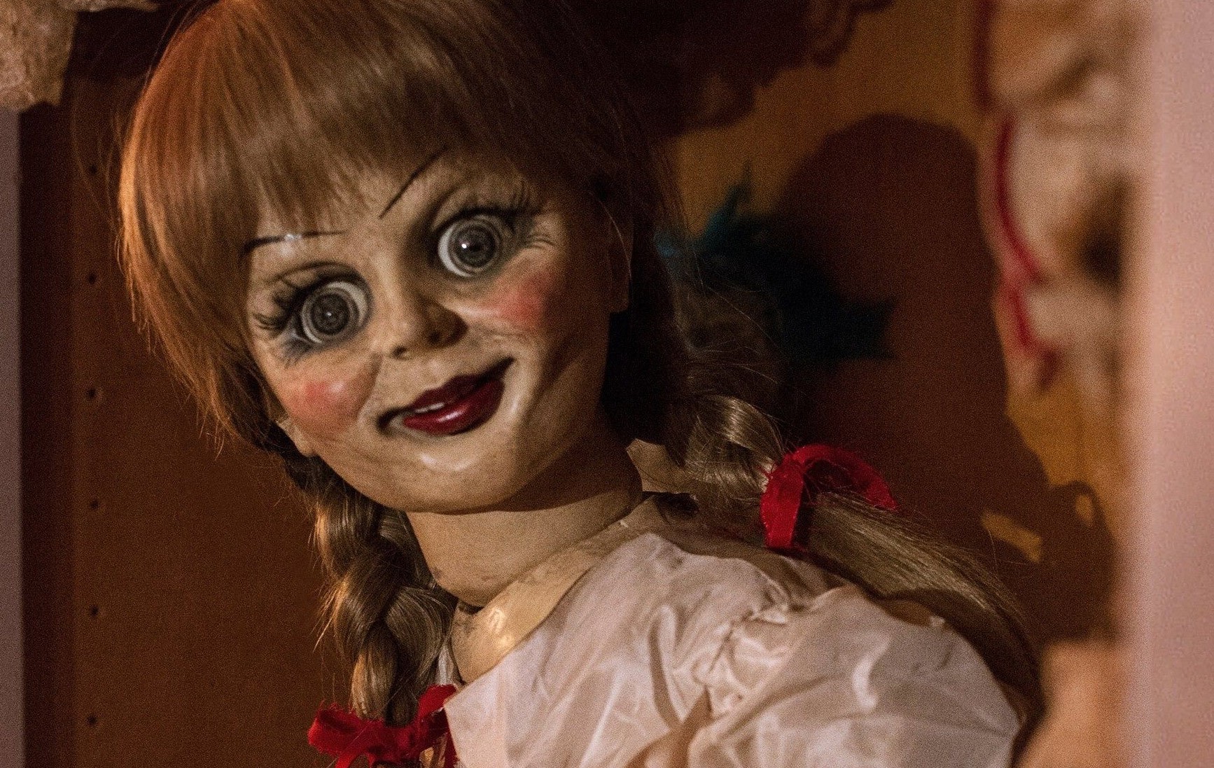 Thiên Linh Cái tiếp tục hoãn chiếu: Có lẽ chụp hố đen vũ trụ còn dễ hơn làm phim kinh dị ở Việt Nam!