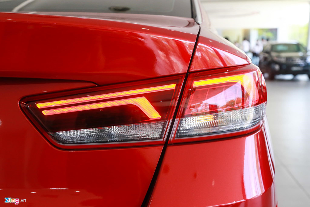 Kia Optima 2019 xuất hiện tại đại lý, bản cao cấp tăng giá 20 triệu