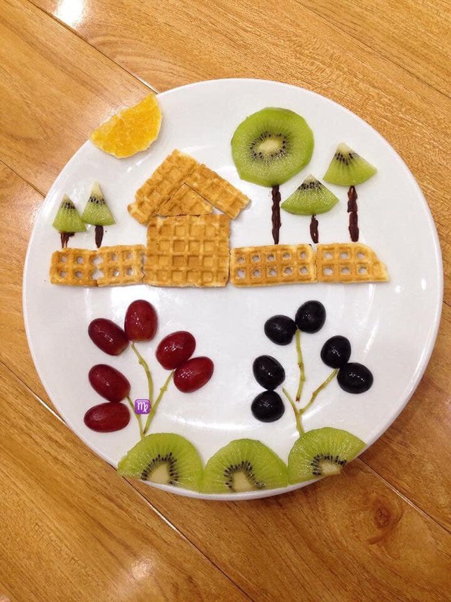 Ngưỡng mộ mẹ 8x làm những đĩa cơm đẹp như mơ cho con khiến cộng đồng mạng dậy sóng