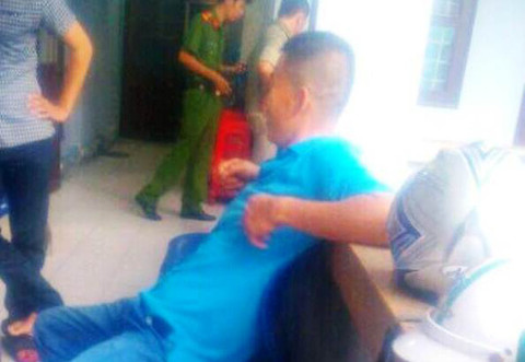 Người lái xe tông CSGT tử vong từng ném bom khói vào ngân hàng ở Sài Gòn