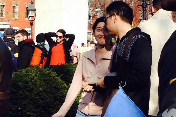 Hot girl trà sữa từ tỷ phú trẻ nhất Trung Quốc đến cô vợ đáng thương