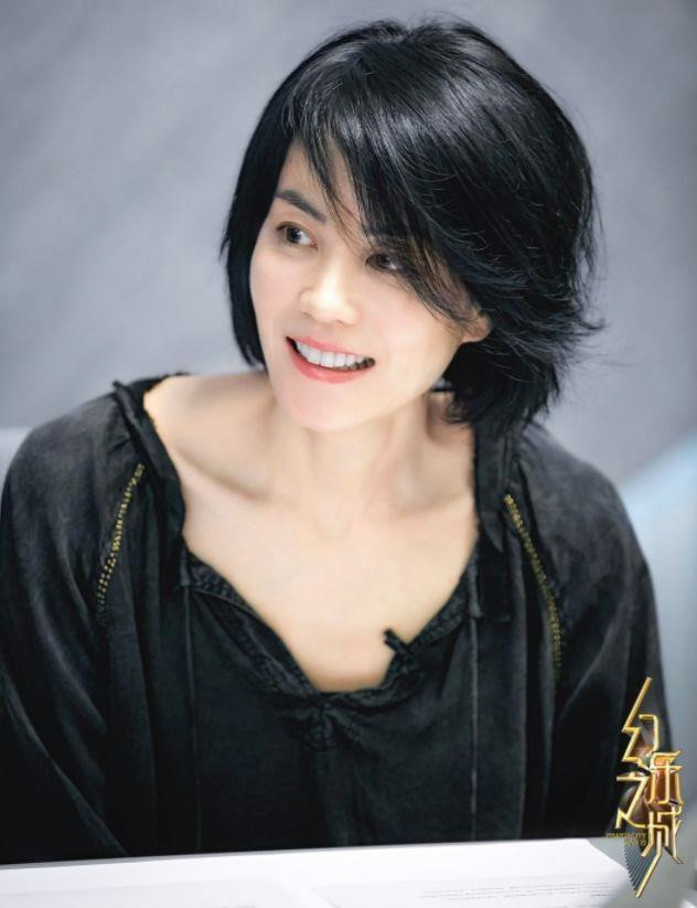 Vương Phi - người đàn bà đẹp khiến Tạ Đình Phong si mê suốt 20 năm