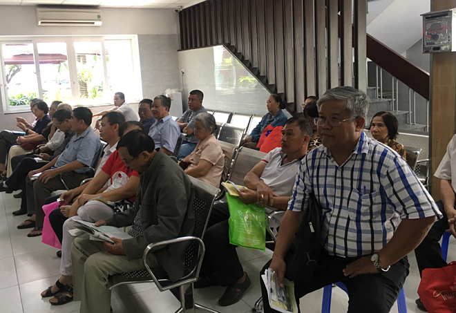 Nhiều người già, trẻ em TP HCM nhập viện do nắng nóng