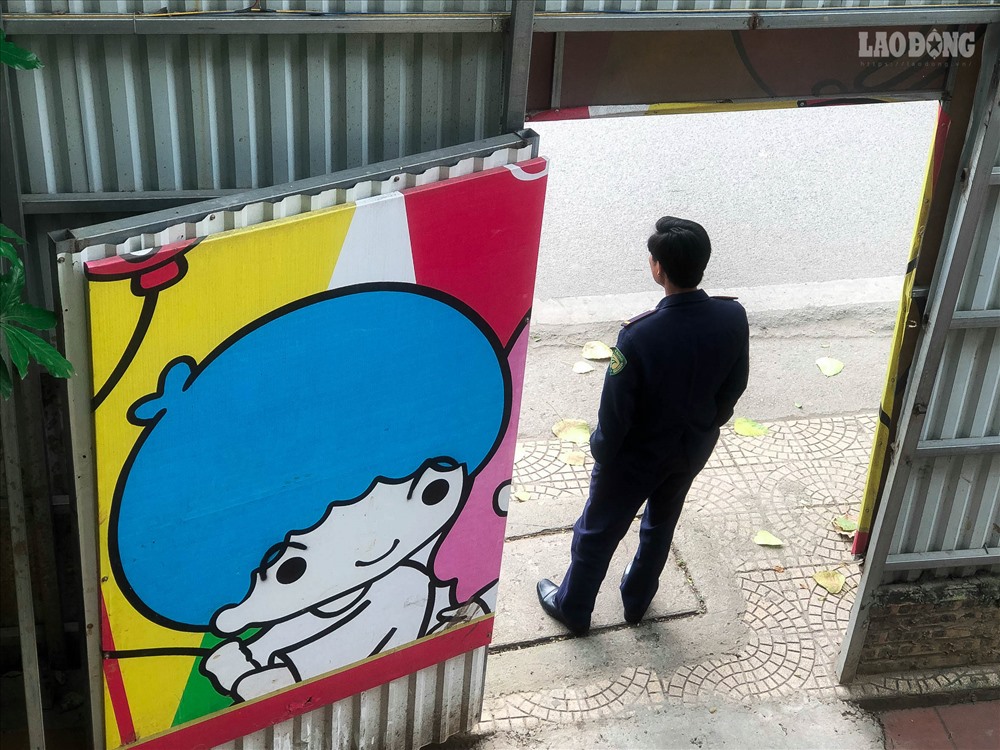 Cận cảnh công viên bị bỏ quên tại khu đất vàng ven Hồ Tây