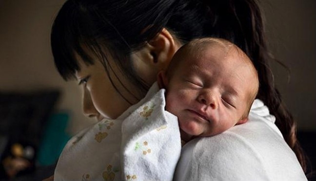 Sau 2 năm vất vả chăm cháu, ngày con dâu đột ngột về đón cháu nói một câu khiến tôi ngất luôn tại chỗ