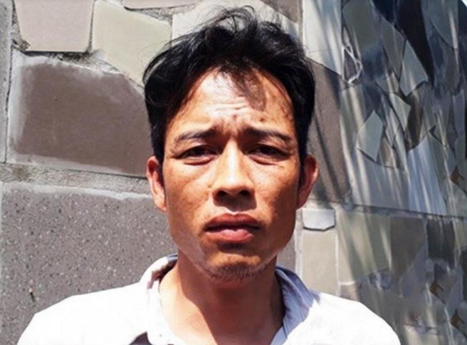 Vồ thôn nữ trên đường vắng để cưỡng dâm