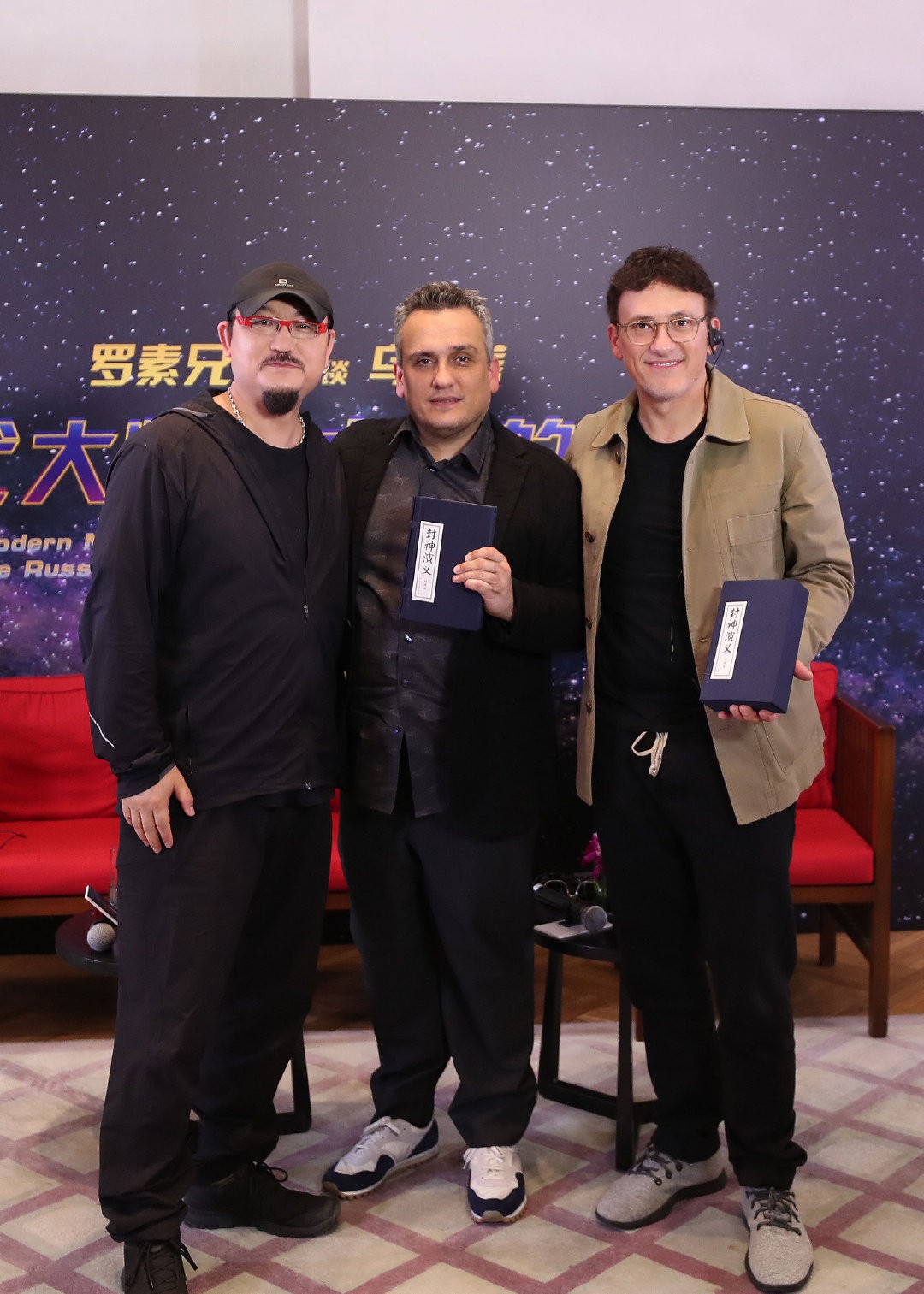 Netizen Trung Quốc than trời trước thềm Endgame: Hay là bán thận để xem?