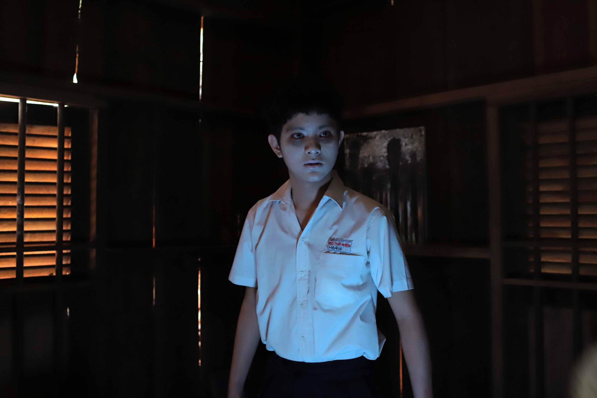 6 chi tiết gây hoang mang hơn cả việc phân biệt ma và người ở Lật Mặt 4