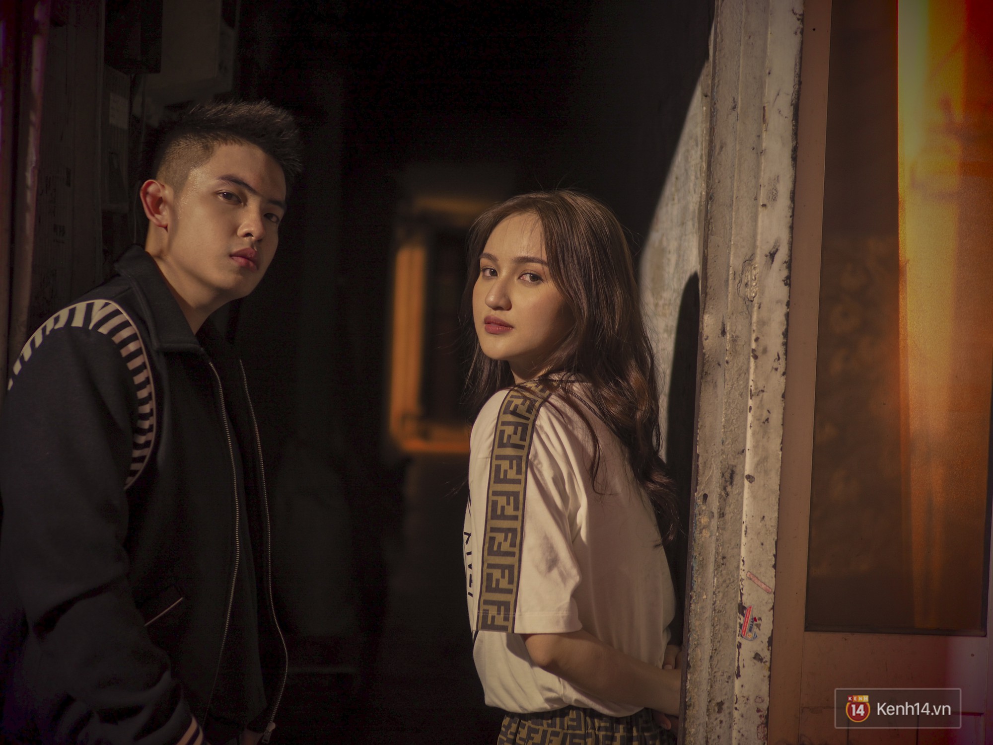 Thiếu gia si tình giả bộ inbox mua trà giảm cân, ẵm được luôn Mai Tây - hot girl nổi khắp MXH một thời