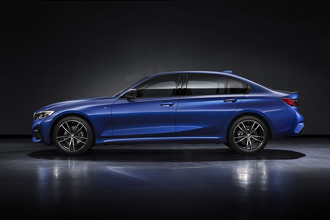 Lộ hàng BMW 3-Series LWB phiên bản kéo dài vô cùng sang chảnh Lộ hàng BMW 3-Series LWB phiên bản kéo dài vô cùng sang chảnh