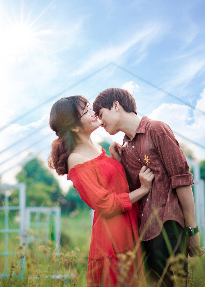 Chuyện tình đẹp mà xót xa của nữ họa sĩ trẻ Hà Nội: Vượt 700km đến với nhau, vừa kết hôn 2 tháng thì phát hiện ung thư