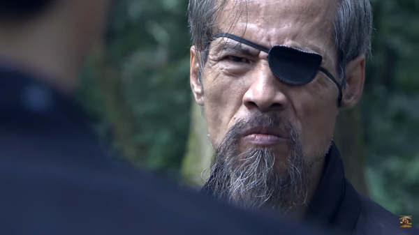 Ông bố trẻ họ Nguyễn Thế nhờ các thánh lầy đặt tên cho con trai sắp chào đời và cái kết cười ra nước mắt