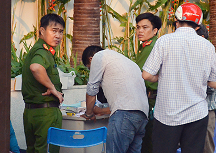 Người phụ nữ ở Sài Gòn tử vong vì gạch công trình rơi trúng đầu