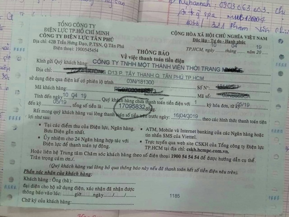 Tá hỏa hóa đơn tiền điện tăng dựng đứng lên 17 triệu đồng