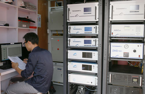 Hà Nội đang theo dõi ô nhiễm bụi mịn như thế nào?