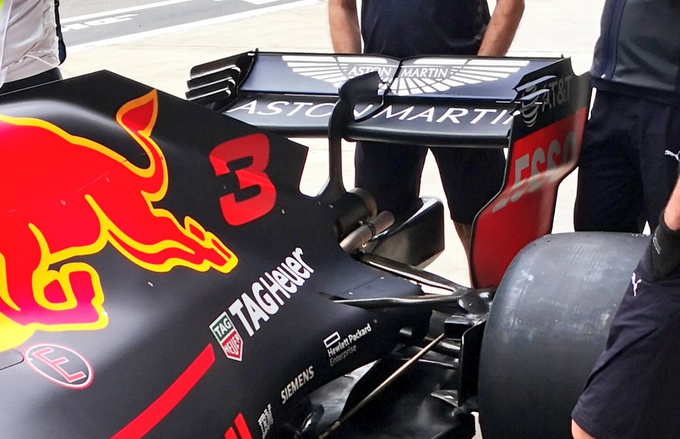 Những công nghệ khủng trên xe F1 chạy tại Hà Nội tối nay