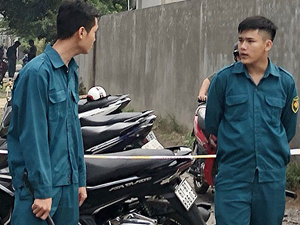 Thi thể hai vợ chồng cháy đen trong hẻm ở Bình Dương