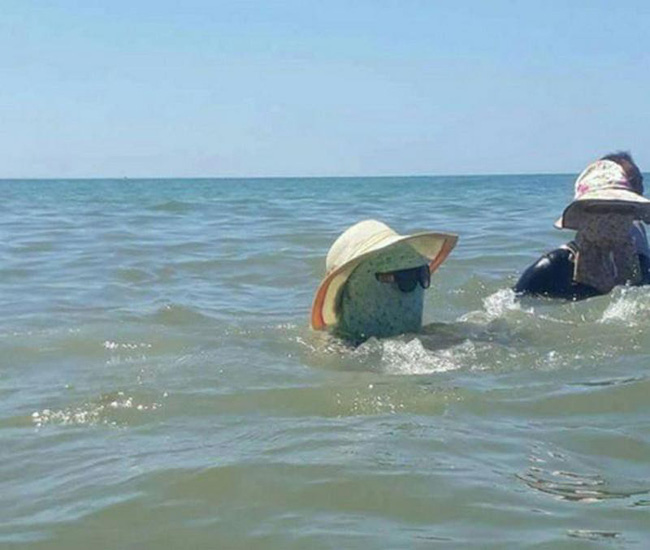 Hà Nội, Sài Gòn dắt tay nhau vào mùa nóng chảy mỡ, học ngay các chị ninja bí kíp tránh nắng bất ngờ