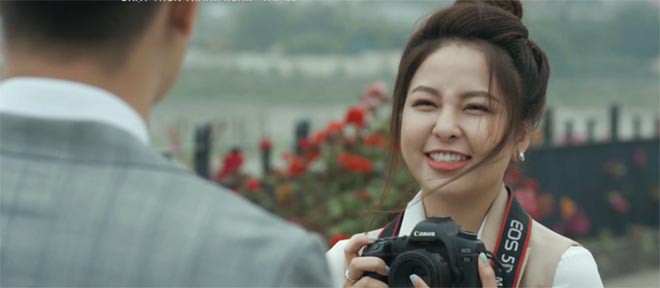 Hot girl Trâm Anh: 2 vai diễn lướt qua màn ảnh bị chê bai và bộ phim không bao giờ được lên sóng