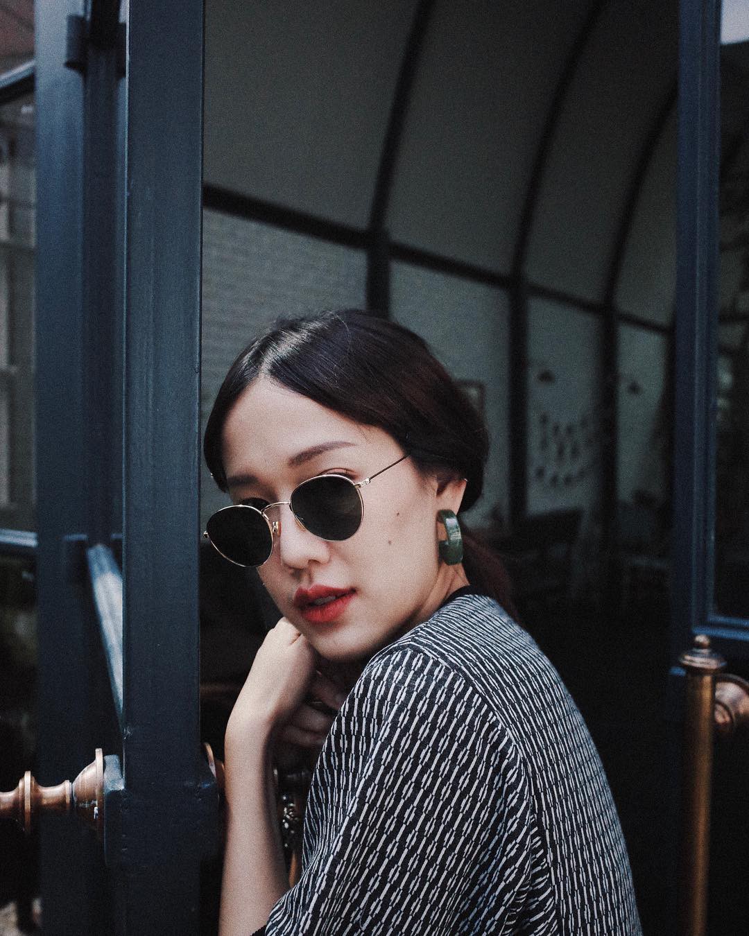 Tội gì xõa tóc 'chịu trận' khi có tới 8 kiểu tóc mát mẻ xinh tươi để bạn diện ngày siêu nóng - 7 Tội gì xõa tóc 'chịu trận' khi có tới 8 kiểu tóc mát mẻ xinh tươi để bạn diện ngày siêu nóng - 7