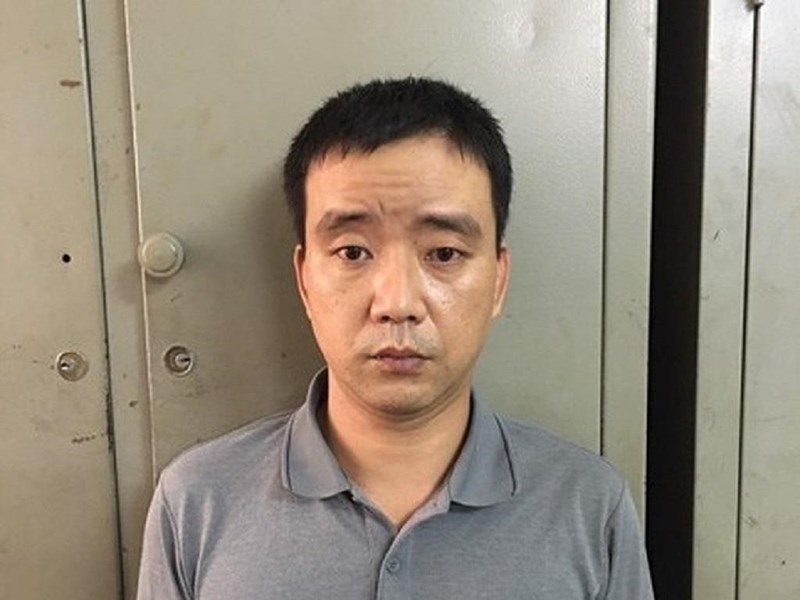 Khởi tố kẻ sờ soạng bé gái trong ngõ tối