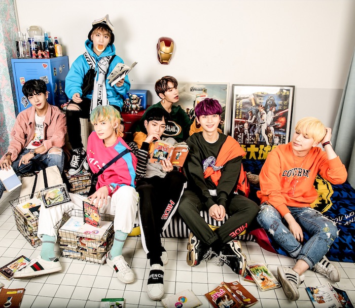 Sáng nay nhóm nhạc tân binh Kpop gặp tai nạn xe thảm khốc, khiến quản lý qua đời và 4 thành viên bị thương nặng