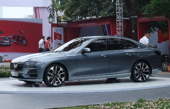 Option xe VinFast có giá ngang các hãng phổ thông Option xe VinFast có giá ngang các hãng phổ thông