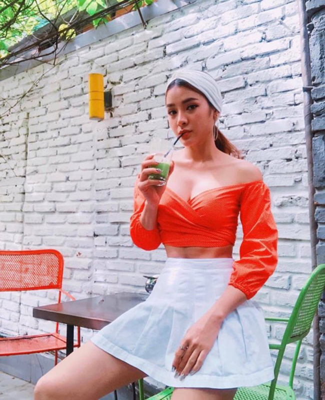 1001 kiểu mặc chào hè của chị em Việt khiến người xung quanh đỏ mặt