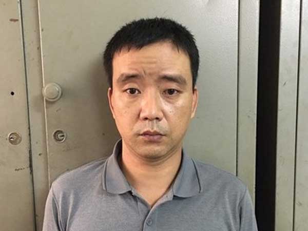 Khởi tố người đàn ông lừa bé gái 11 tuổi vào ngõ vắng để dâm ô