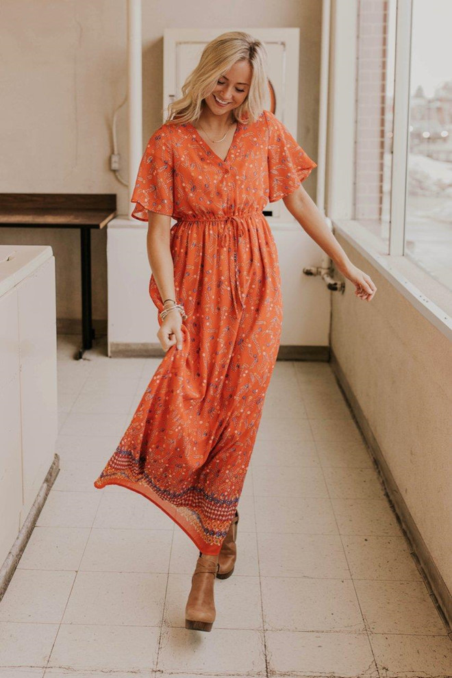 7 kiểu đầm cơ bản nhất phải có trong tủ đồ của mọi cô gái