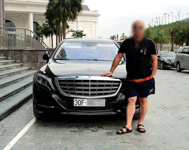 Mercedes-Maybach S600 Pullman của Chủ tịch tập đoàn FLC chính thức có biển trắng
