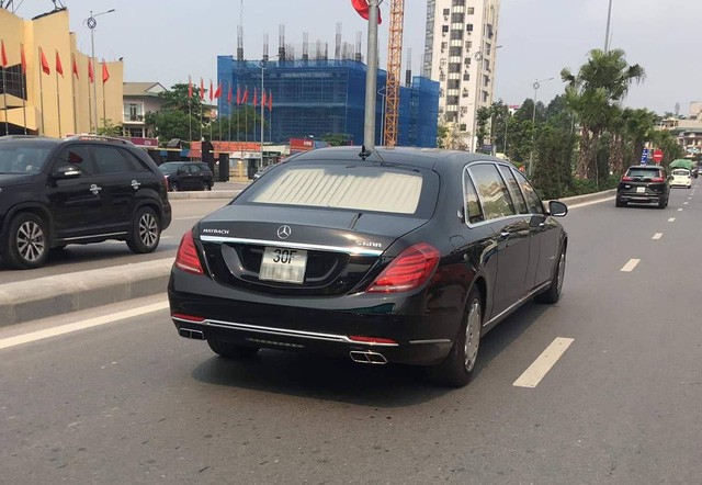 Mercedes-Maybach S600 Pullman của Chủ tịch tập đoàn FLC chính thức có biển trắng