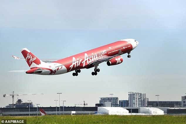 Ám ảnh tột cùng của hành khách trên chuyến bay AirAsia Ám ảnh tột cùng của hành khách trên chuyến bay AirAsia