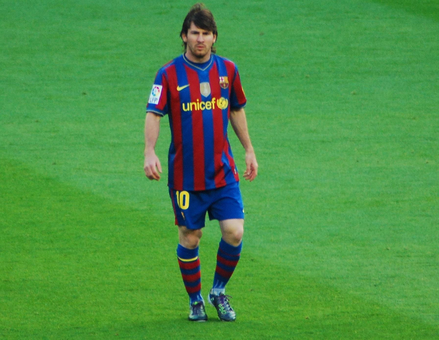 Ronaldo ‘béo’, Mbappe và những cầu thủ trẻ nhất chạm mốc 30 bàn