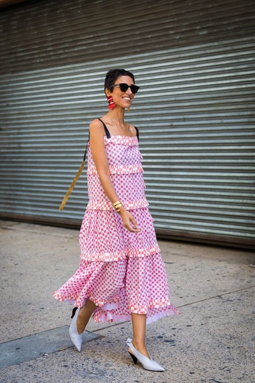 Diện 4 kiểu váy đẹp này, nắng nóng mấy cũng chẳng ngại