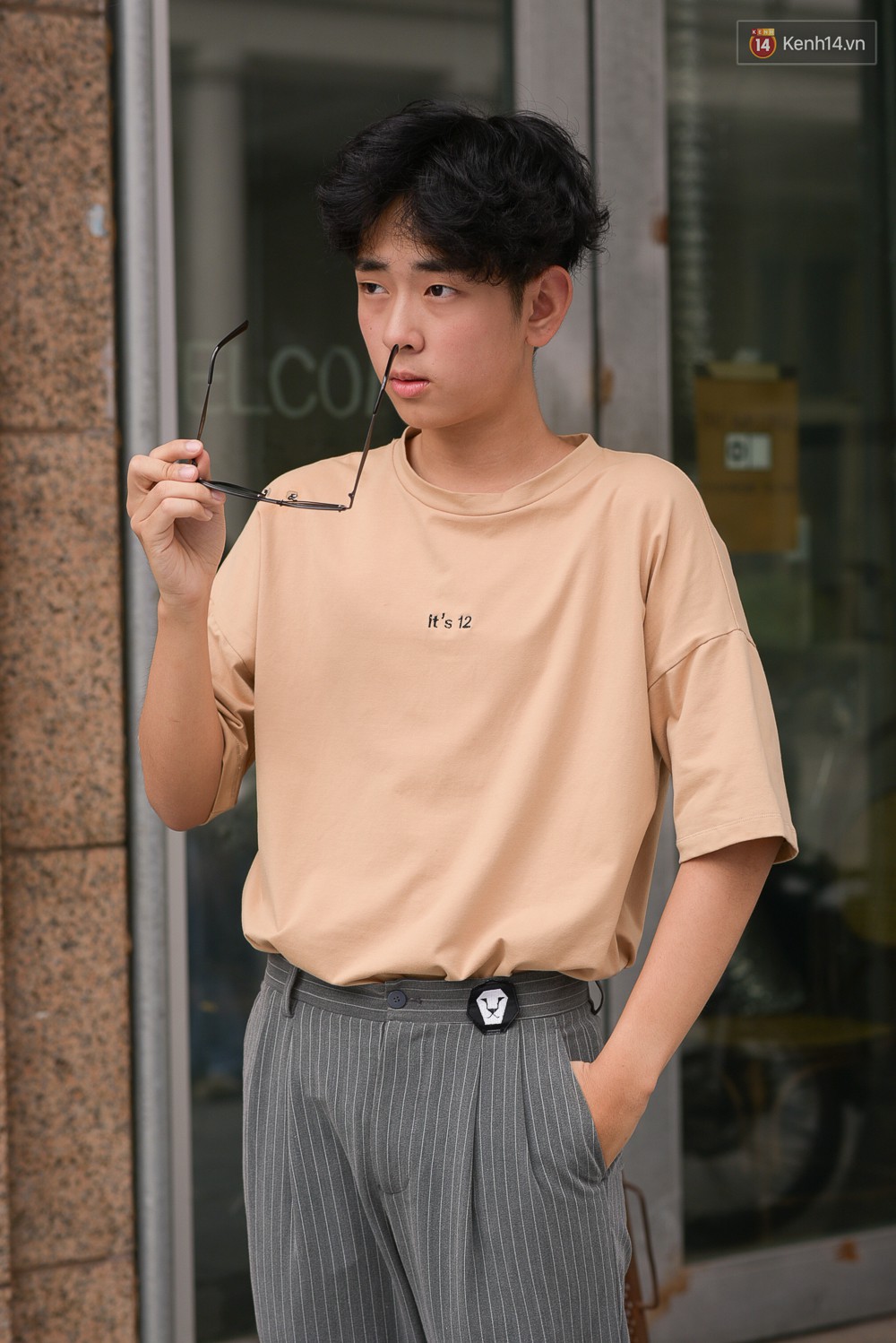 Street style 2 miền: Lên đồ giải nhiệt nhưng giới trẻ vẫn phải mix thật chất, lăng xê toàn xu hướng hot hit