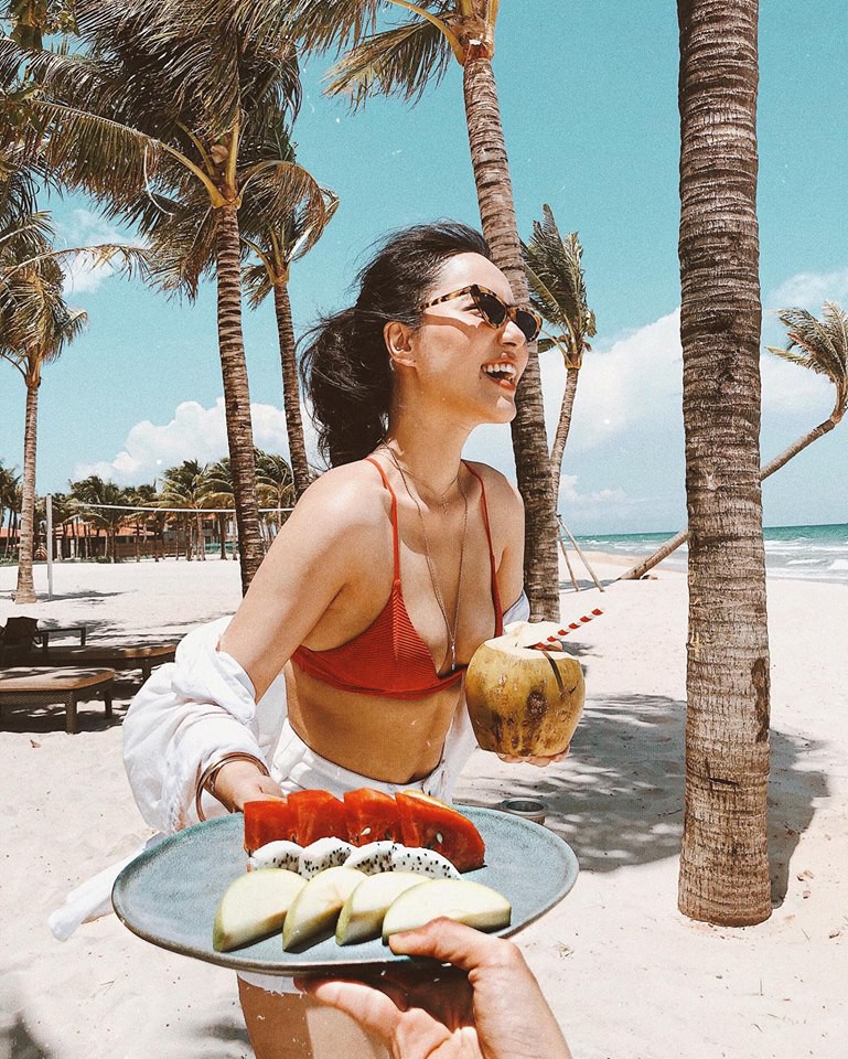 Học ngay bản sao Hà Tăng lên đồ chi tiết để có bức ảnh sống ảo xuất thần cho chuyến du lịch đợt nghỉ lễ cuối tuần