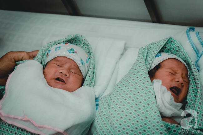 Ông bố của ca sinh 3 đủ nếp tẻ sau 8 năm hiếm muộn đang hot nhất MXH: Để có trái ngọt, chúng tôi chưa bao giờ bỏ cuộc