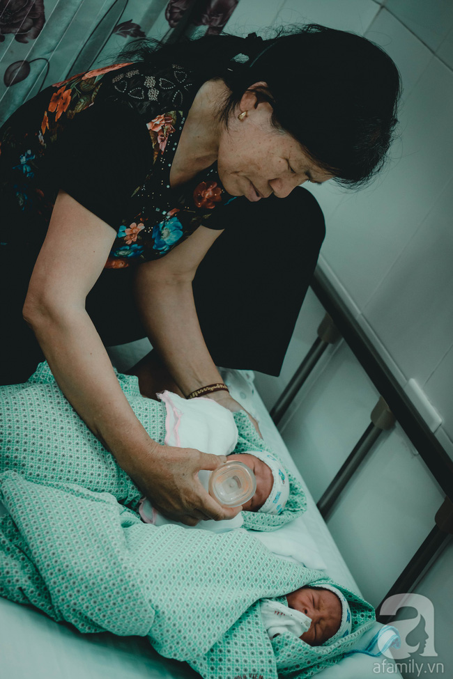 Ông bố của ca sinh 3 đủ nếp tẻ sau 8 năm hiếm muộn đang hot nhất MXH: Để có trái ngọt, chúng tôi chưa bao giờ bỏ cuộc