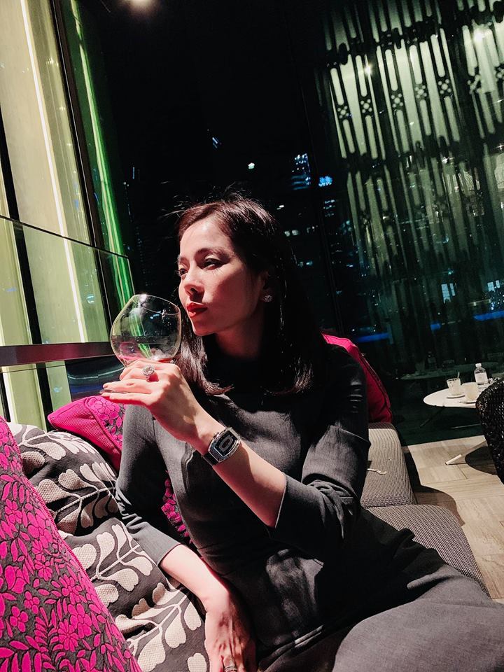 Kỳ Duyên mặc đồ đôi, kỳ công tổ chức sinh nhật cho Minh Triệu tại Bali