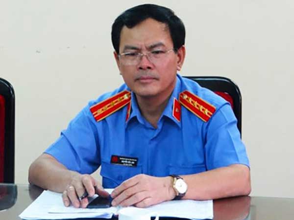 Nguyễn Hữu Linh không ở Đà Nẵng, công an quản thúc bị can thế nào?