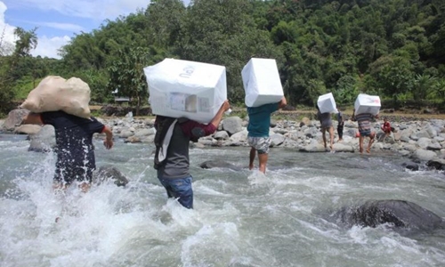 Quy mô của cuộc bầu cử khiến nhân viên chết vì kiệt sức ở Indonesia