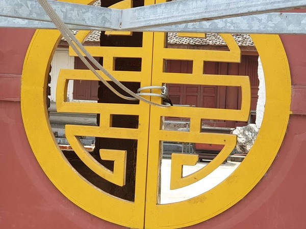 Sư trụ trì bị tố ‘doạ thả chó cắn nát mặt phật tử: Vào chùa là để lễ Phật chứ không phải để chụp ảnh…