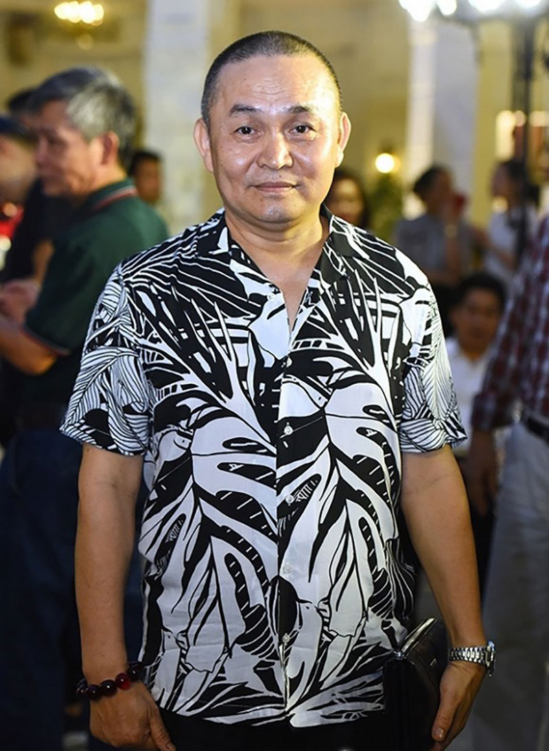 Dàn sao phía Bắc nô nức đến dự đám cưới hoành tráng của NSND Trung Hiếu và vợ trẻ kém gần 2 giáp