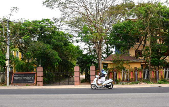 Thanh tra vụ giáo viên nộp phí 12 năm khi nhận quyết định nâng lương