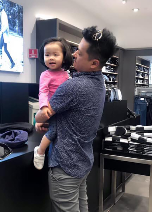 Hoàng Anh: Tôi sang Mỹ định cư vì không đủ sống với nghề diễn