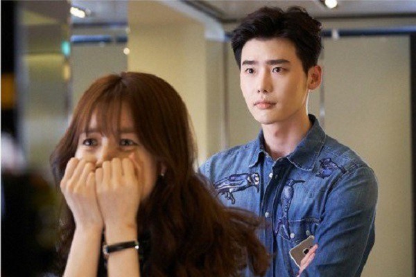 Cuộc điện thoại thân tình quá đỗi bất ngờ của mẹ bạn trai và âm mưu đáng sợ phía sau