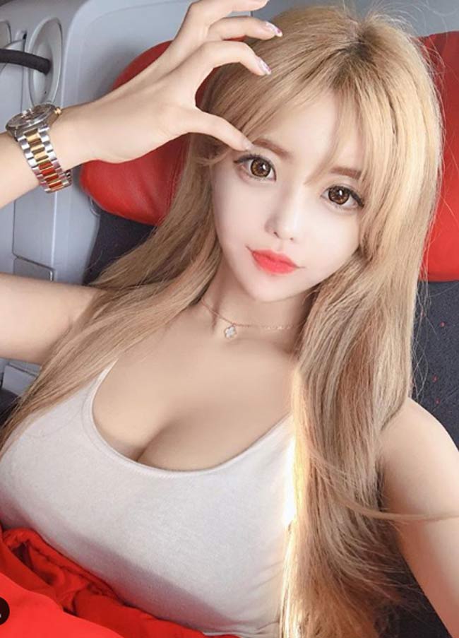 2 mỹ nhân phồn thực Hàn Quốc làm phái mạnh ngẩn ngơ vì kiểu mặc quá gợi cảm