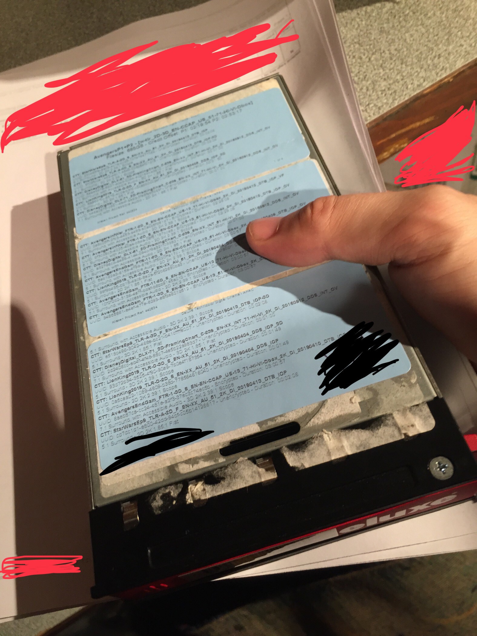 Nội dung Endgame bị lộ sạch trên mạng ngay sau suất chiếu đầu tiên!?